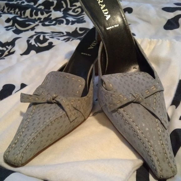 Vintage PRADA Gray Ostrich Leather Mules - Picture 2 of 7